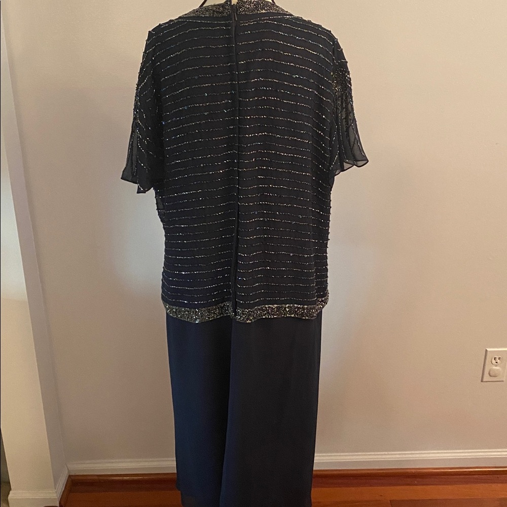JKARA size 20W special occasion dress beaded Excellent condition - Picture 9 of 13